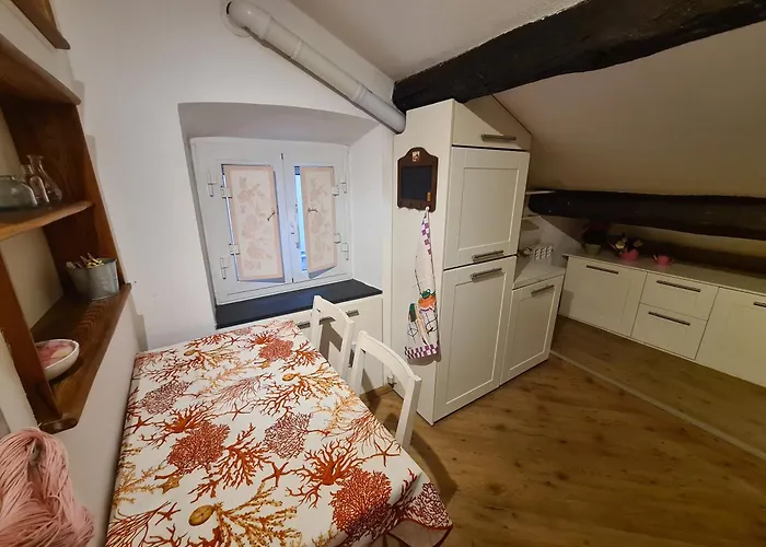 Inside Rapallo Apartment By Portofinovacanze